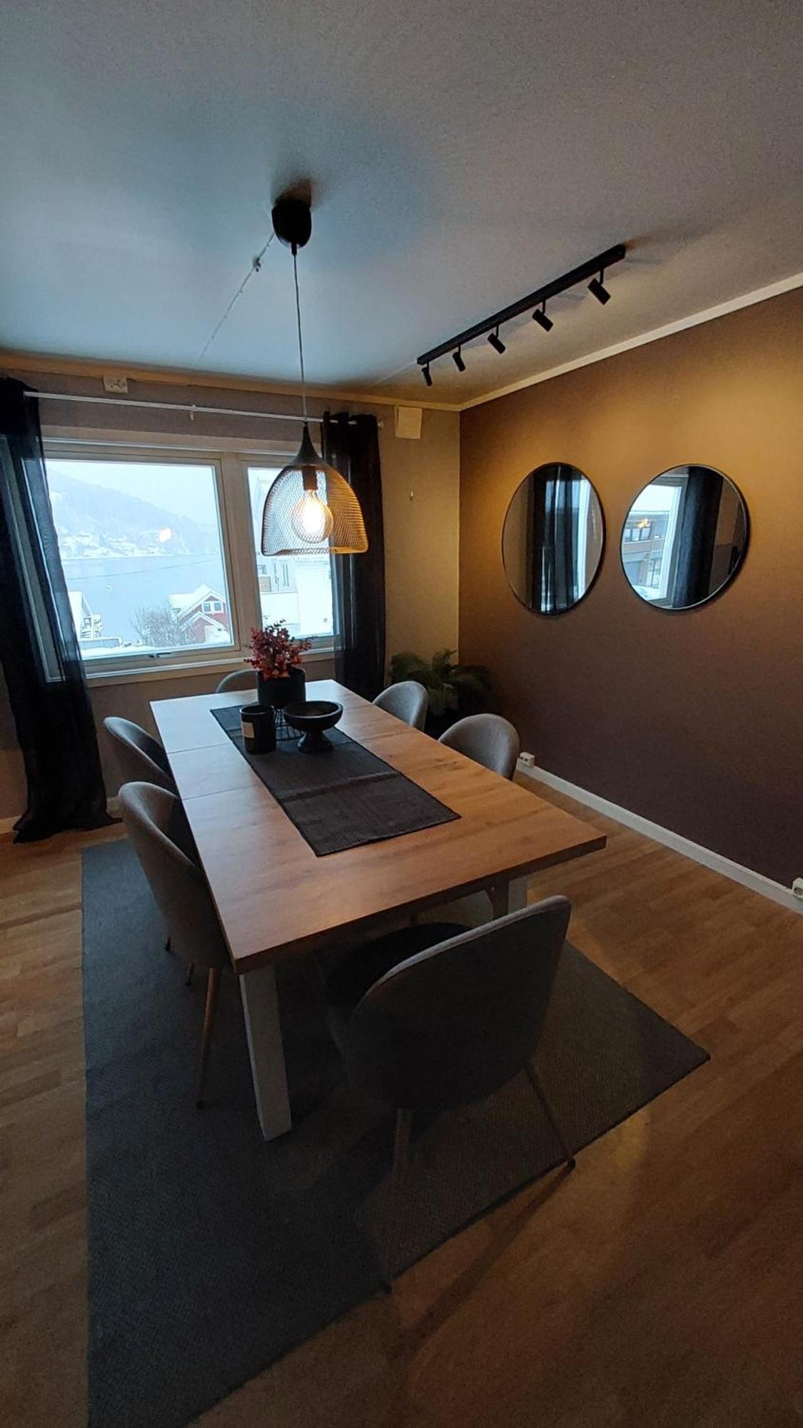 Apartment Lyngen Lyngseidet